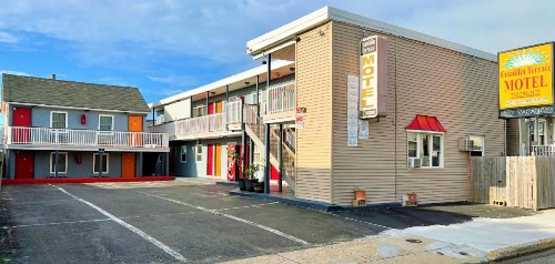 Franklin Terrace Motel - image 1