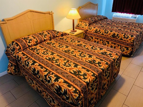 Franklin Terrace Motel - image 27
