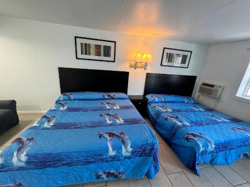 Skyview Manor Motel - image 17