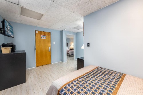Hammock Inn & Suites North Beach Hotel - image 22