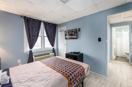 Hammock Inn & Suites North Beach Hotel - image 23