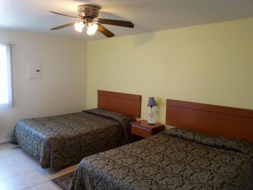 Sunrise Motel - image 21