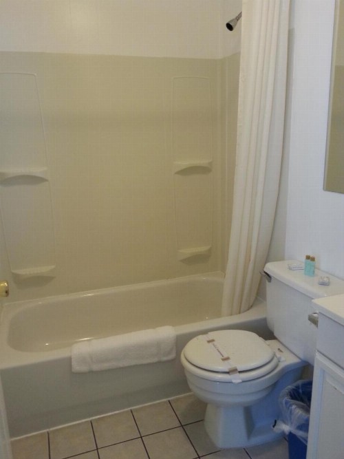 Sunrise Motel - image 26