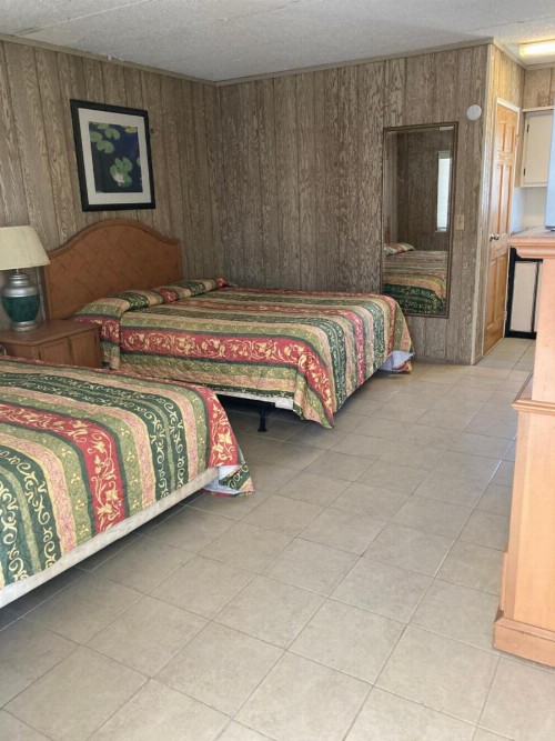 Glendale Motel - image 4