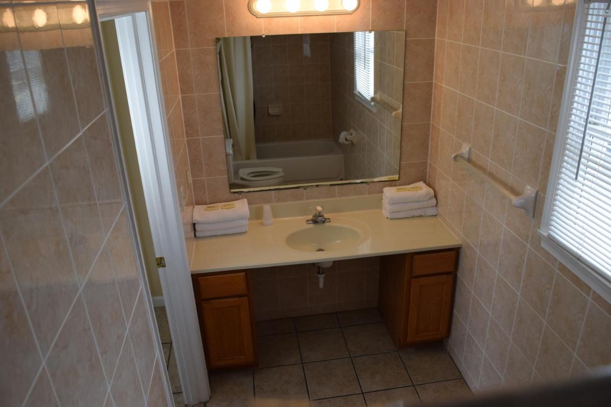 Hershey Motel - image 6