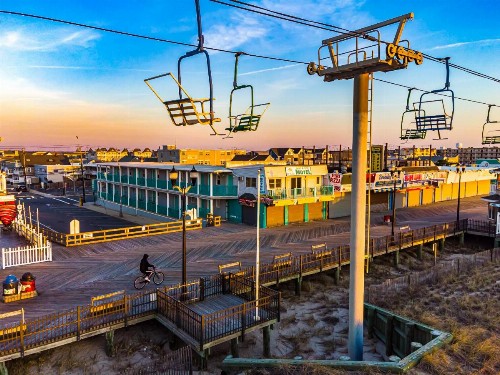 Boardwalk Sand & Surf Beach Hotel Oceanfront - image 26