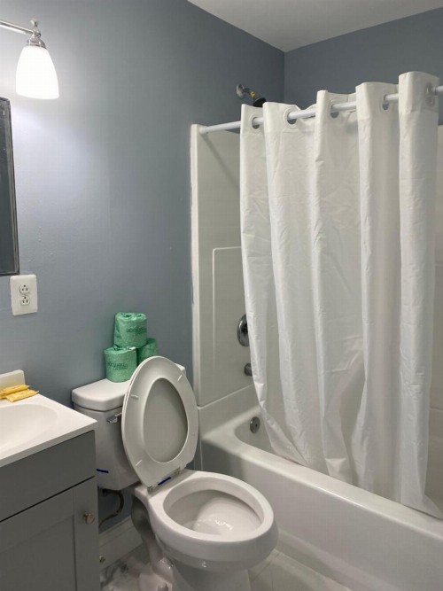 Jersey Shore 3 Bedroom Premium Beach House - image 16