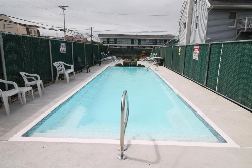 Mark III Motel and Apartments - image 11