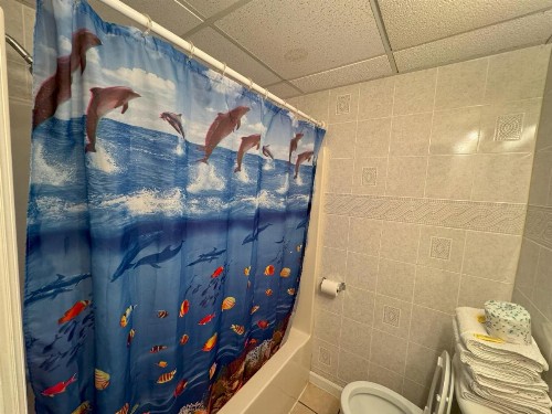 Sea Garden Motel - image 32