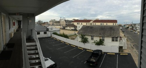 Sunset Motel - image 14