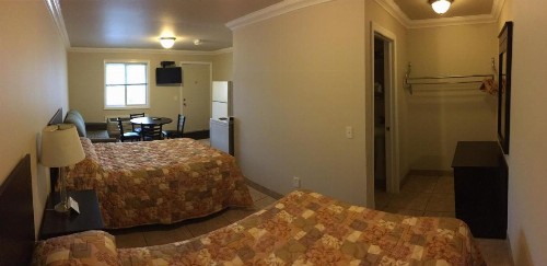 Sunset Motel - image 9