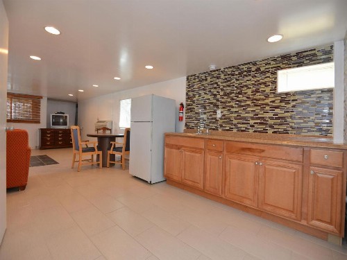 Shore Beach Houses - 111 Lincoln Ave - image 3