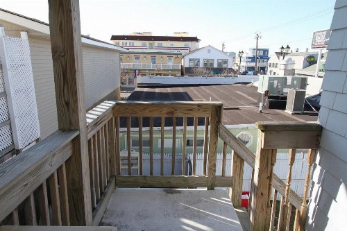 Shore Beach Houses - 57 Dupont Ave - image 8