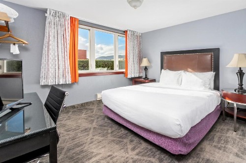 Inn at Seaside - image 19