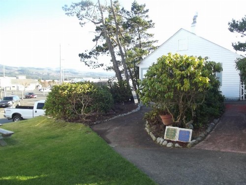Hillcrest Inn - image 33