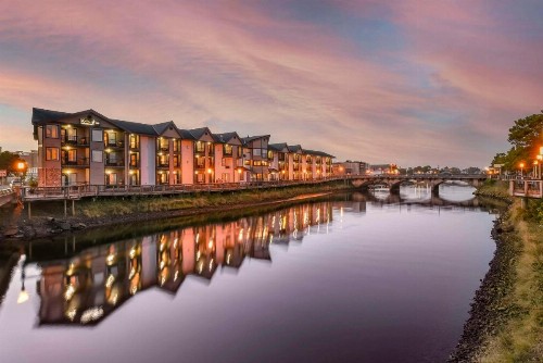 The Kathryn Riverfront Inn Ascend Hotel Collection - image 1