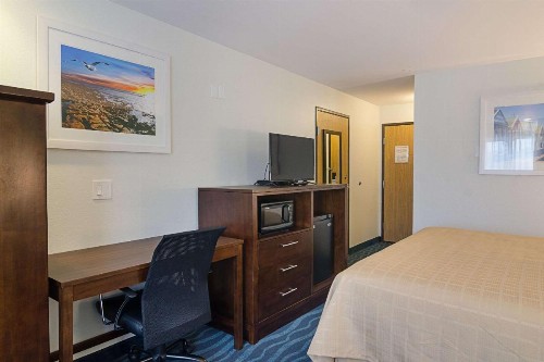 Quality Inn Seaside - image 13