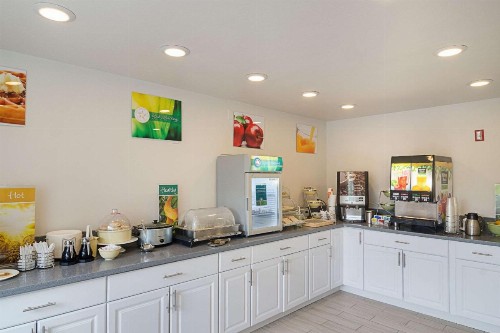 Quality Inn Seaside - image 27