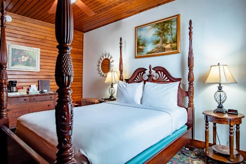 Gilbert Inn - image 34