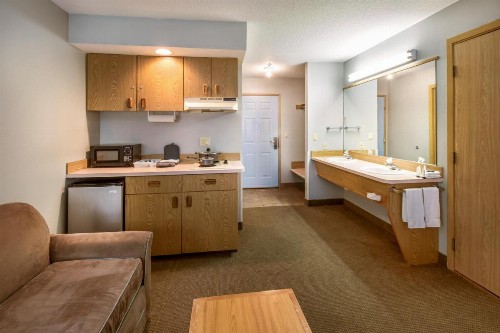 Red Lion Inn & Suites Seaside - image 12