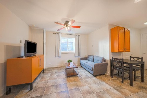 City Centre Motel by OYO - image 28