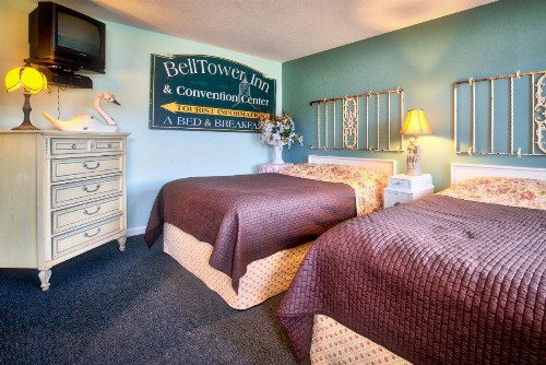 Sandy Cove Inn - image 10