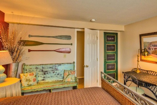 Sandy Cove Inn - image 12