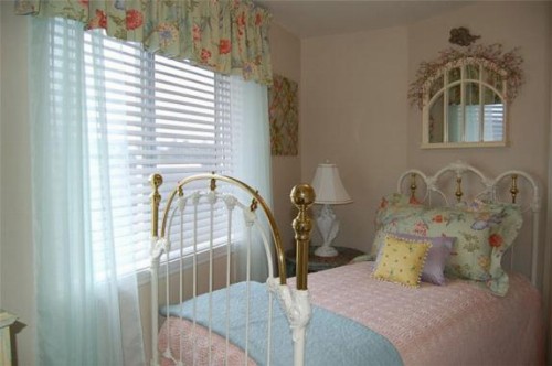 Sandy Cove Inn - image 20