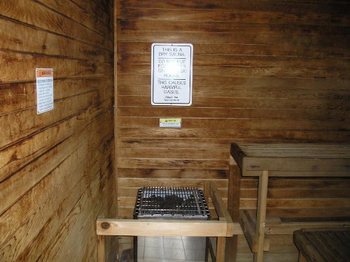 Seaside Camping Resort Studio Cabin 4 - image 8