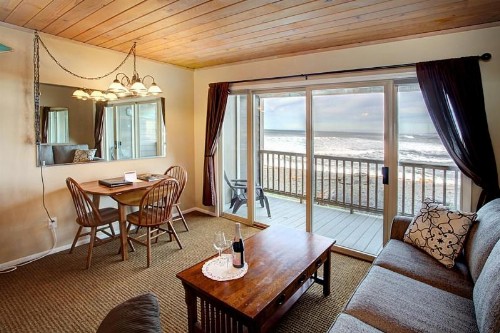 Lanai at the Cove - image 22