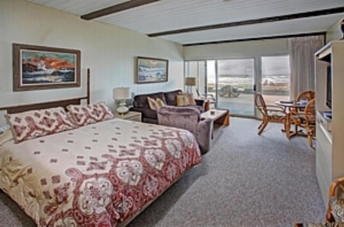 Lanai at the Cove - image 23