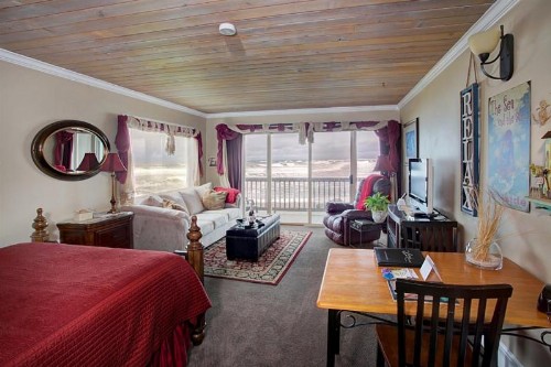 Lanai at the Cove - image 26