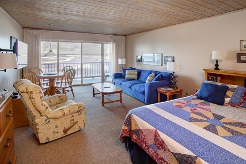 Lanai at the Cove - image 4