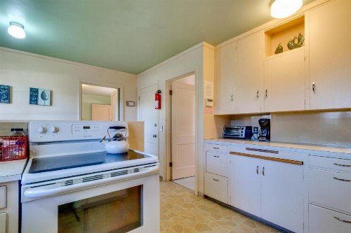 Seaside Governor's House Vacation Rental - image 8