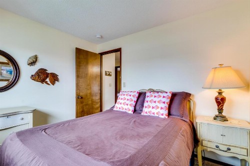 Ocean Vista Vacation Home - image 12