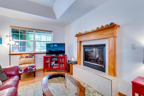Edgewood Getaway - image 8