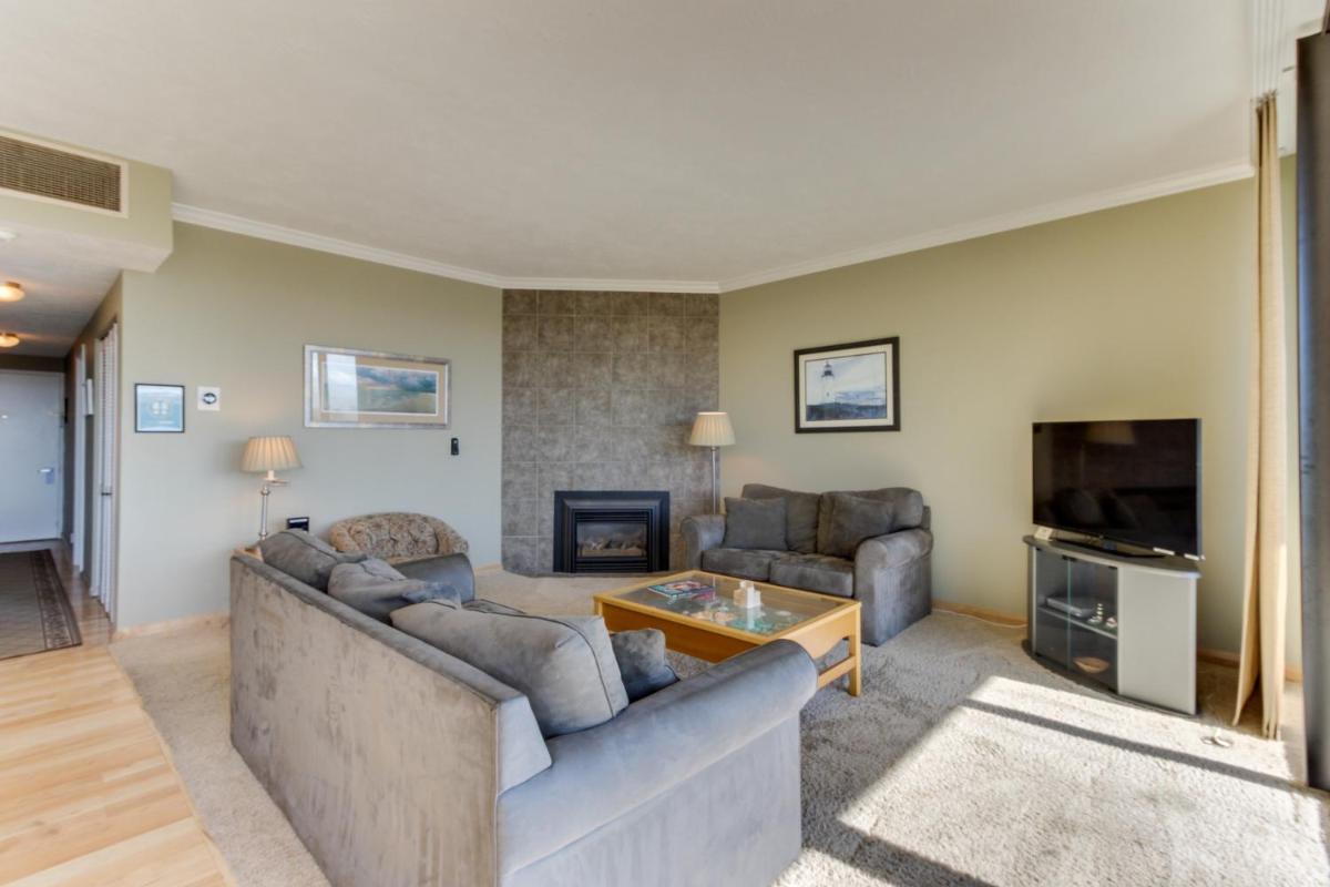 Sand & Sea: Neawanna Creek (414) - image 7