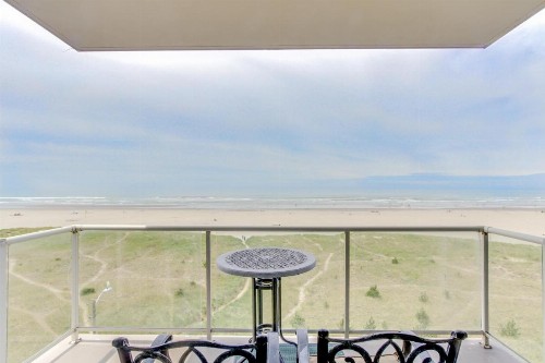 Sand & Sea: Haystack Rock (508) - image 7