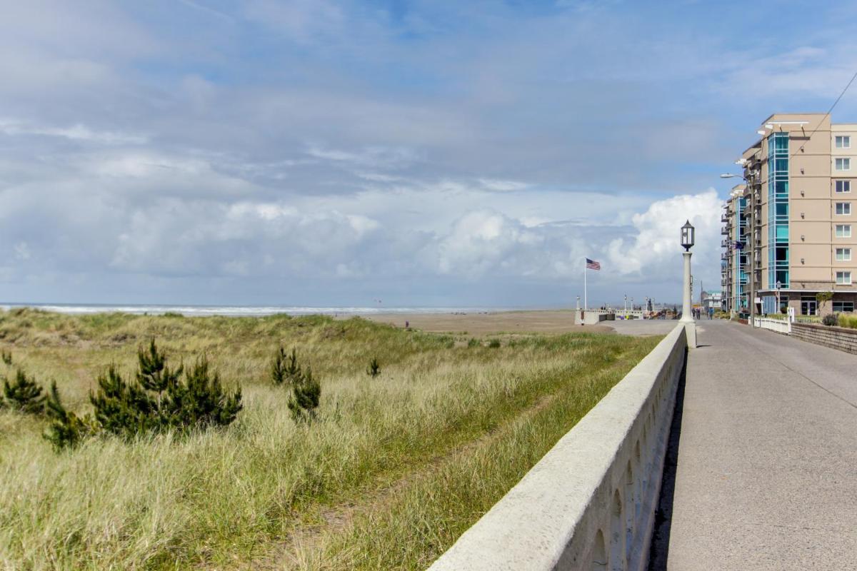 Sand & Sea: Penthouse Paradise-on-Prom (608) - image 7