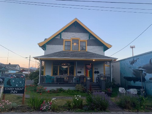 Starry Night Inn - image 15