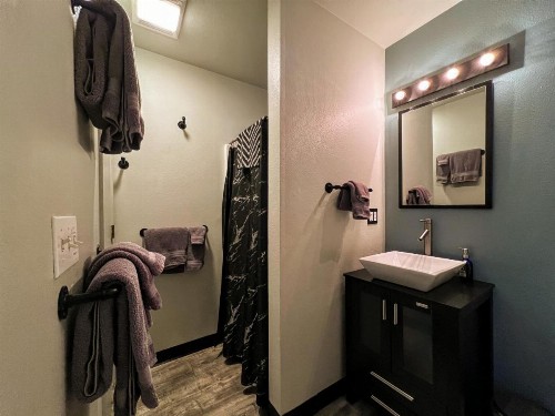 Starry Night Inn - image 6