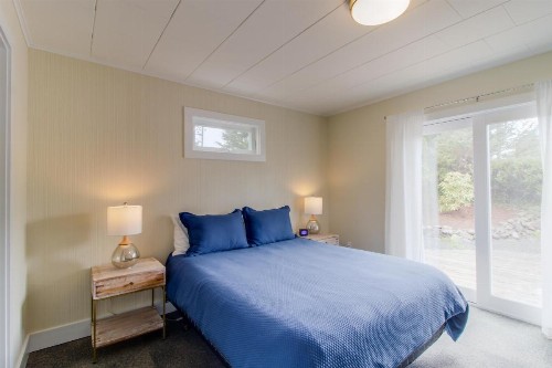 Seaside Cove Cottage - image 6
