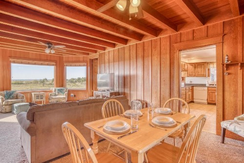 Guest House - image 10