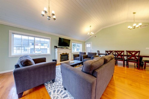 Seaside Comforts - image 8