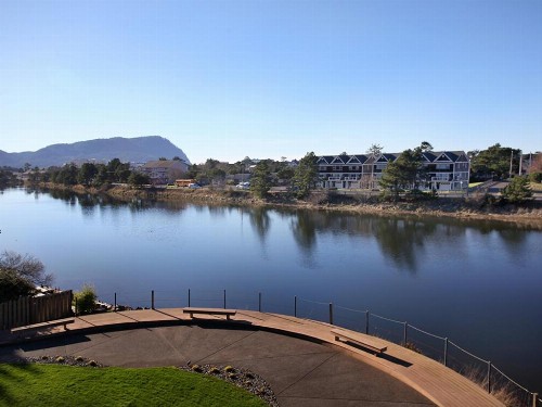 River's Edge at Bridgeport - image 5