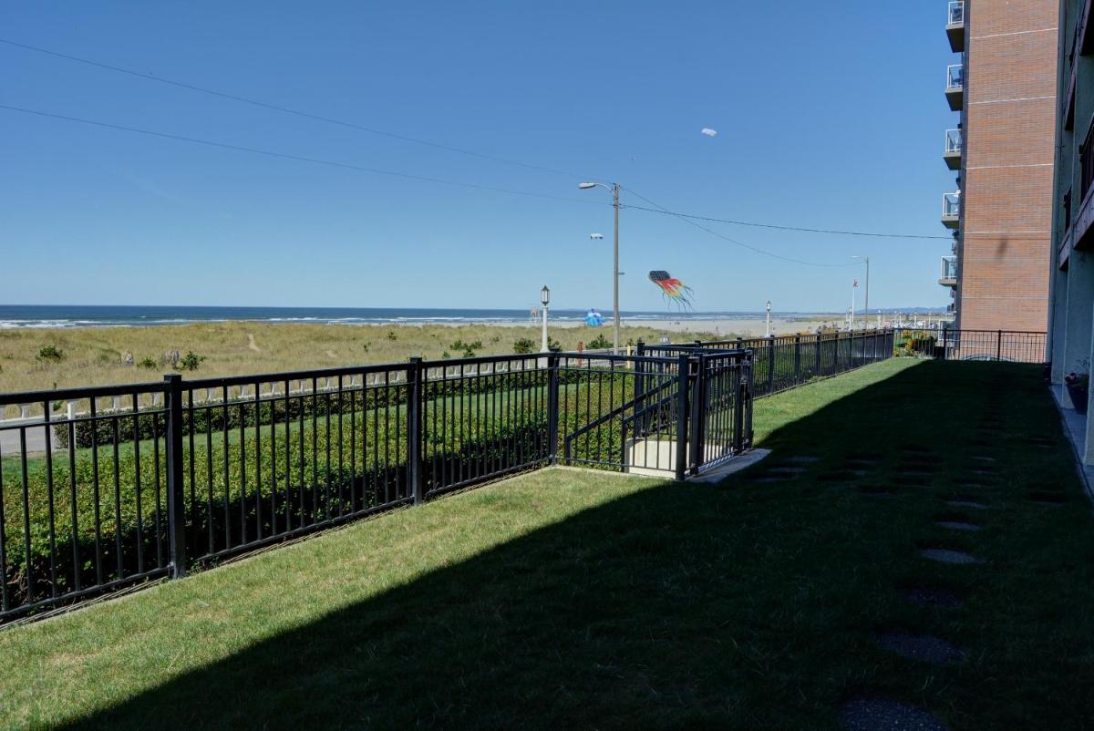 Seaside Beach Club 106 - image 3