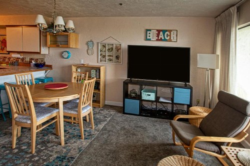 Seaside Beach Club 203 - image 1