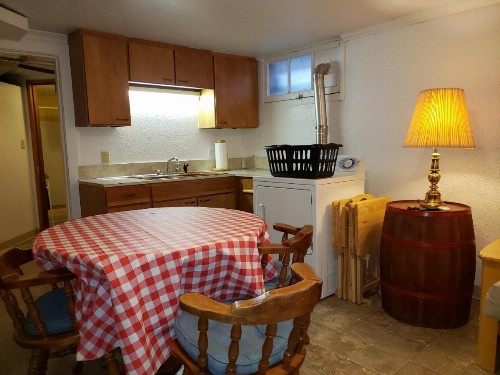 Jim's House - image 6
