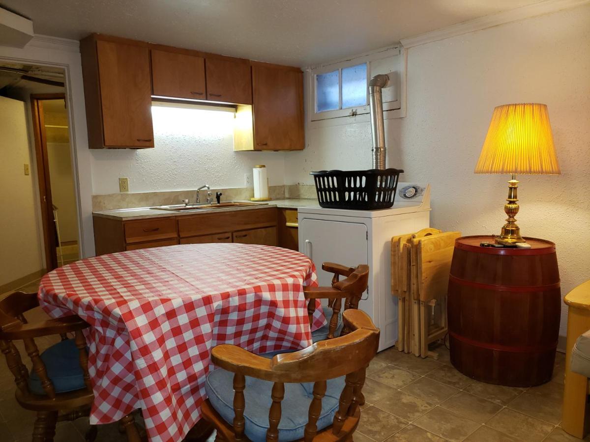 Jim's House - image 6