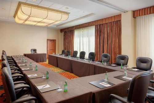 Hilton Seattle Airport & Conference Center - image 41